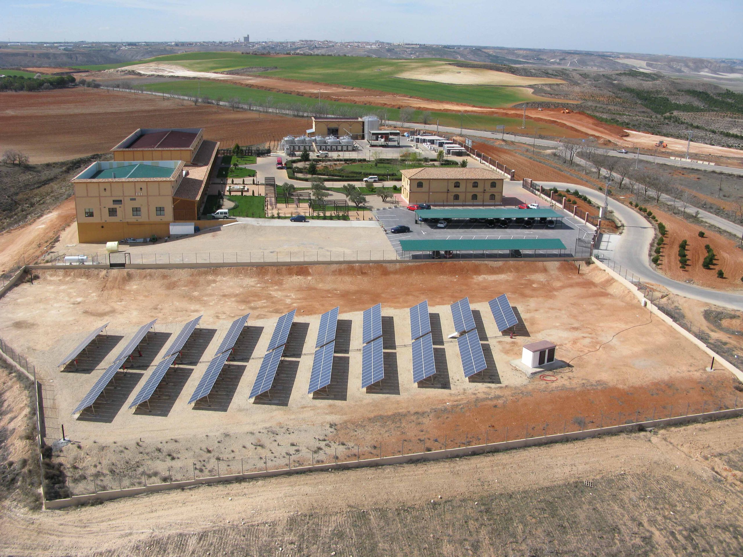 Mit professioneller Infrastrukturfotografie setzen wir diese Infraestrukturbauen wie Brücken, Strassen und Energieprojekte wirkungsvoll in Szene.
